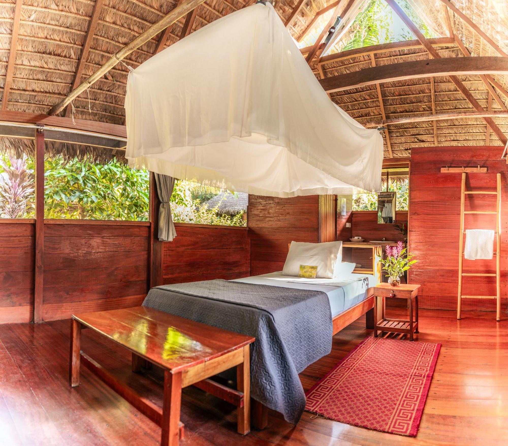 Ecolucerna Lodge Tambopata Puerto Maldonado Ngoại thất bức ảnh